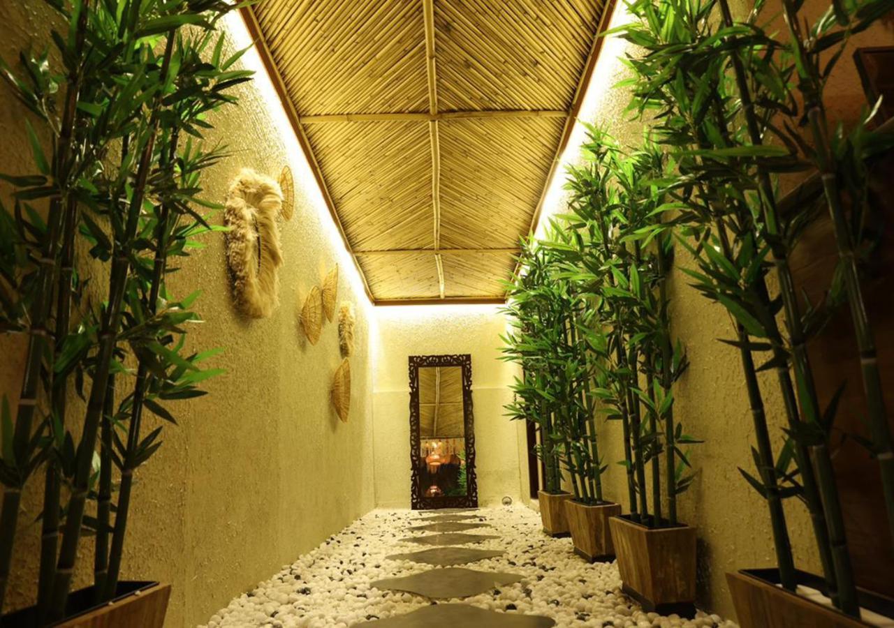 Hotel Town Grand Patel Nagar Neu-Delhi Exterior foto